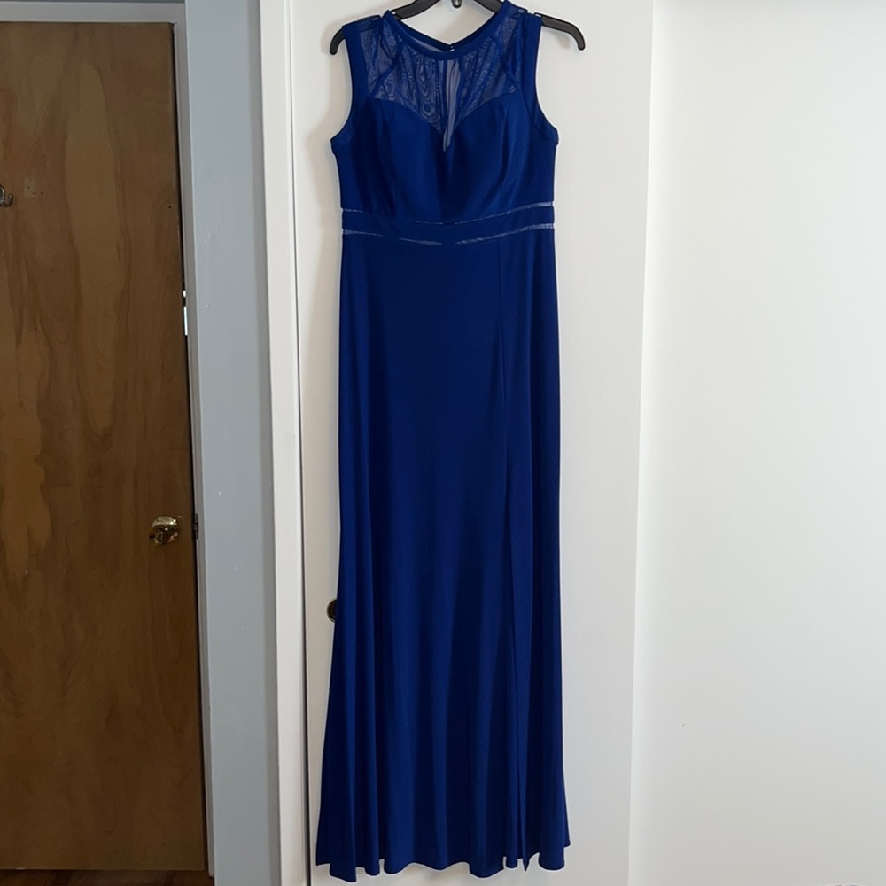 Womens Night Way floor length dress gown, size 10